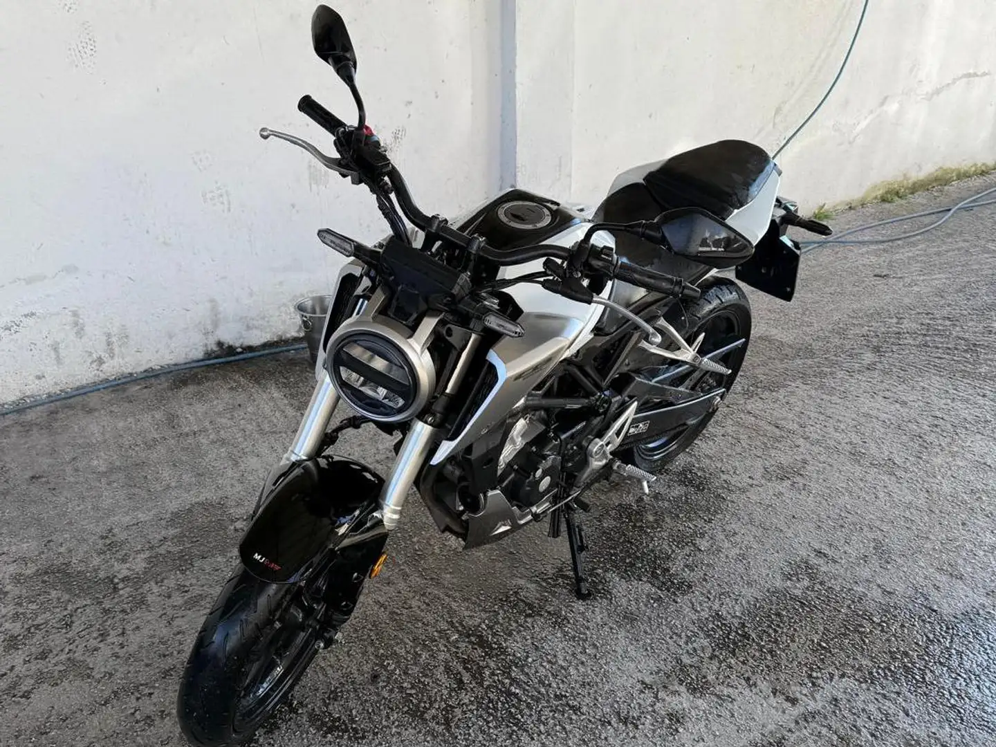 Honda CBR 125 Alb - 2