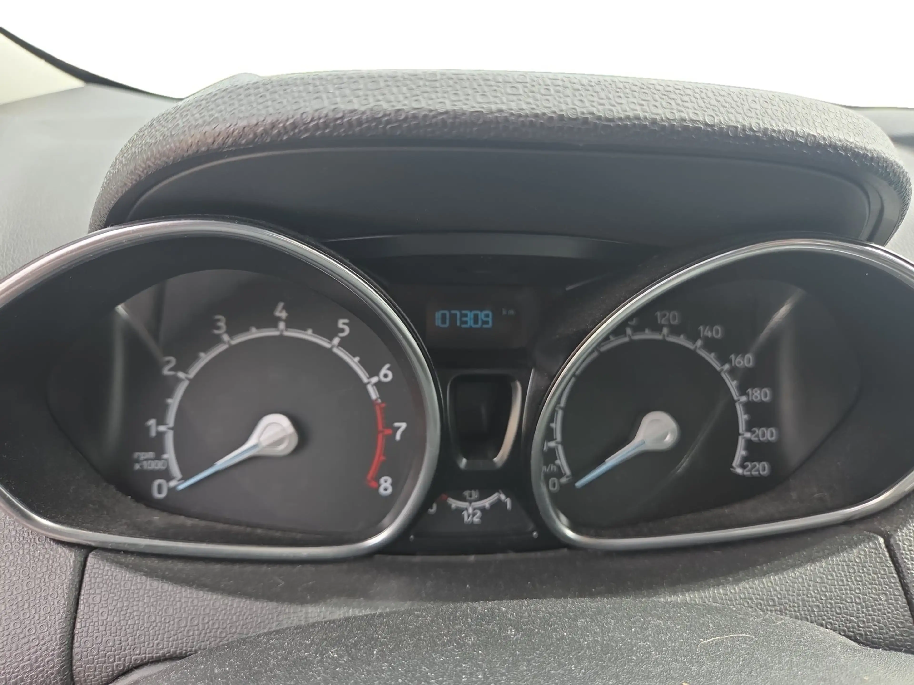 Ford EcoSport TREND 5T 1.0l ECOBOOST 125PS — photo 15