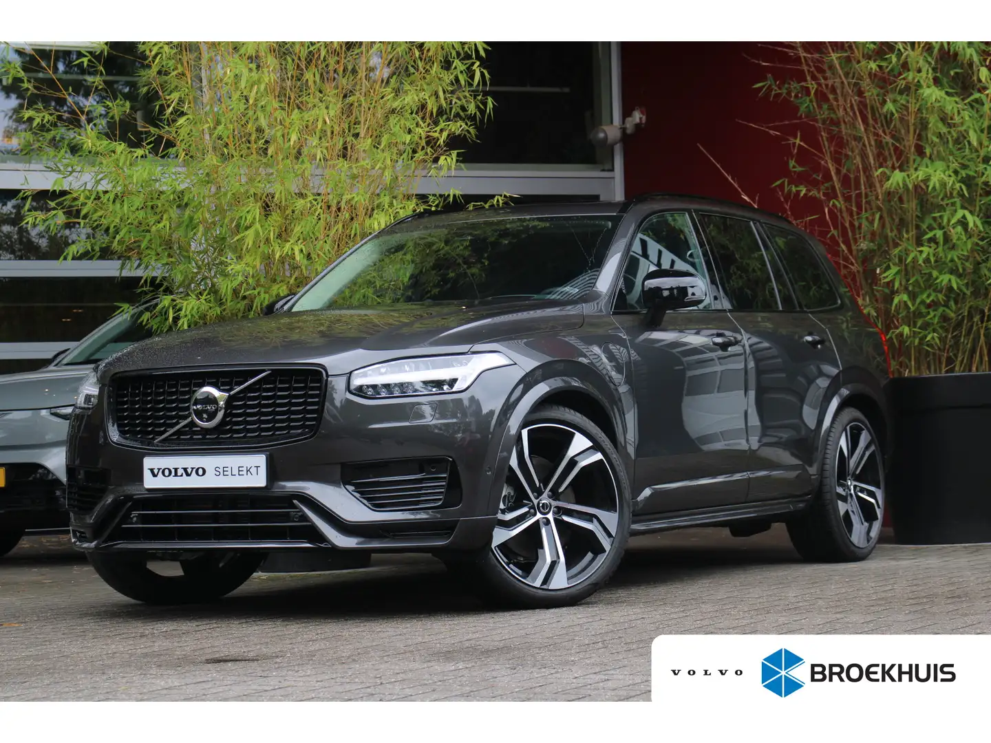 Volvo XC90 2.0 T8 Plug-in hybrid AWD Ultra Dark | Luchtvering Grau - 1