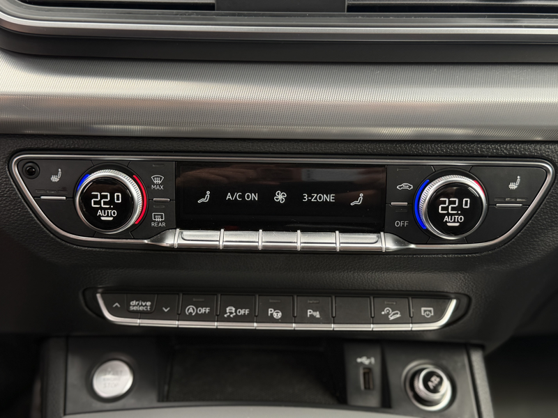 Audi Q5 2.0 TDI quattro S tronic S Line — photo 15