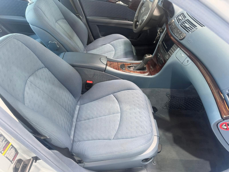 Mercedes-Benz E 220 E Limousine Schiebedach Automatik — photo 11