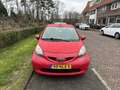 Toyota Aygo 1.0-12V + Rood - thumbnail 2