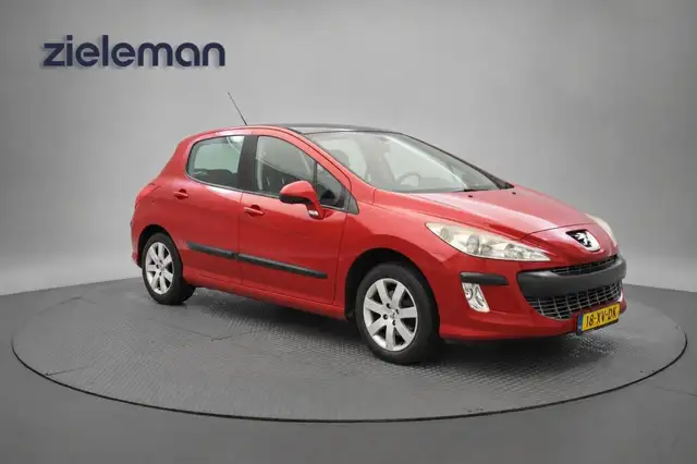2007 Peugeot 308 in Red for sale