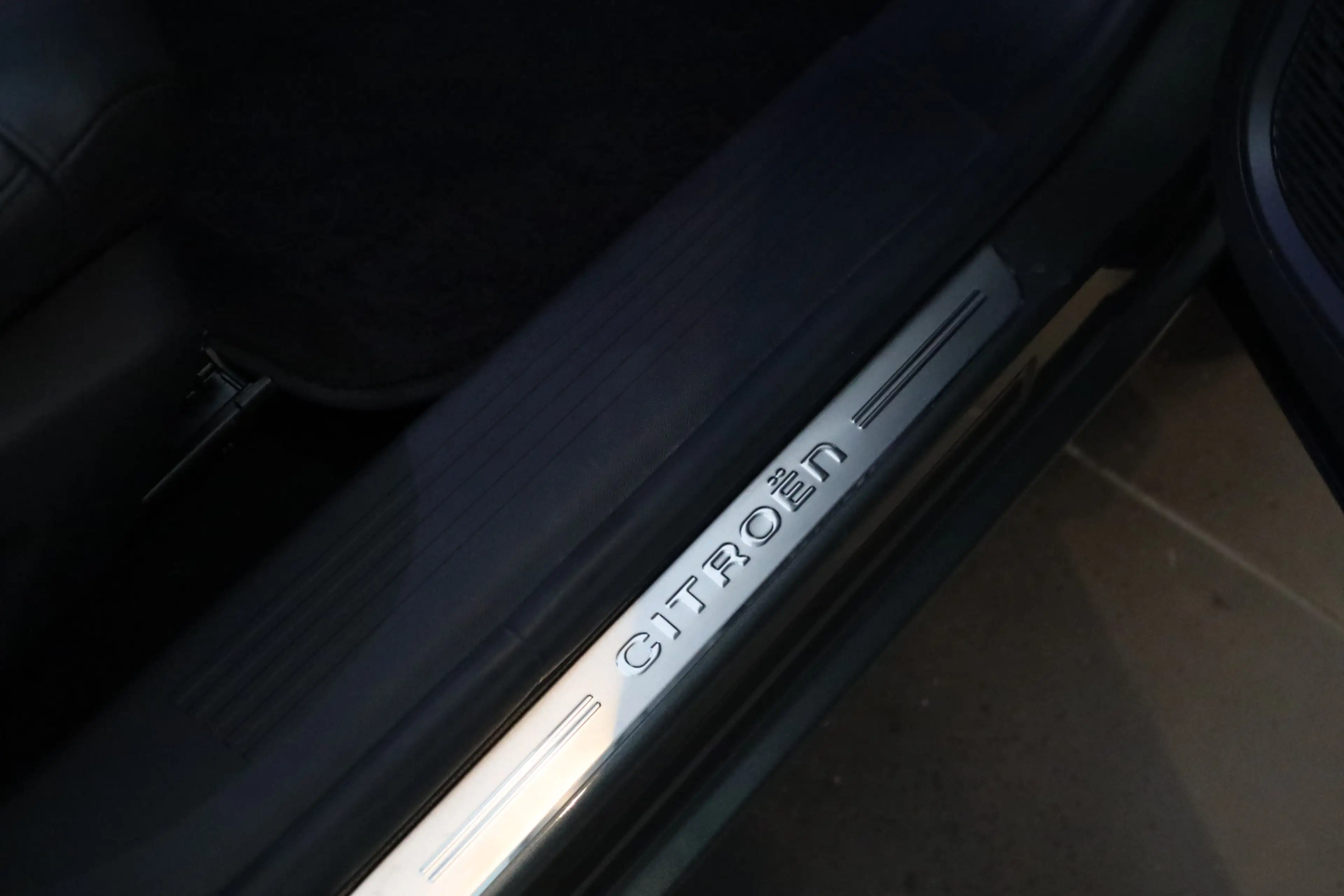 Citroen C5 X Plug-in Hybrid 225 Shine Android Auto | Apple Carp — photo 7
