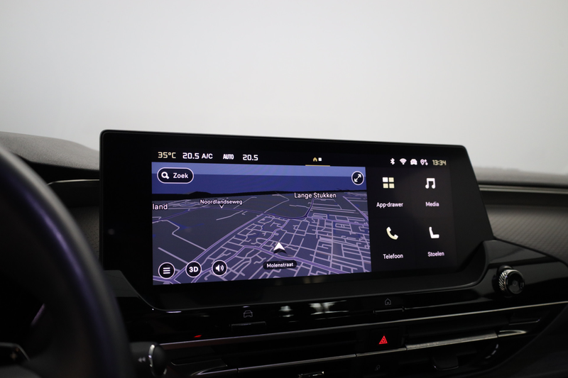 Citroen C5 X Plug-in Hybrid 225 Shine Android Auto | Apple Carp — photo 27