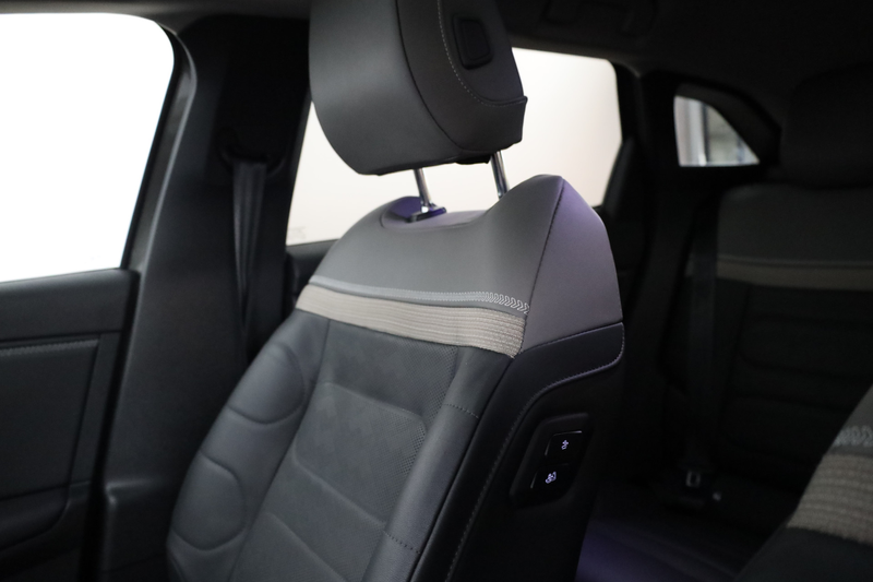 Citroen C5 X Plug-in Hybrid 225 Shine Android Auto | Apple Carp — photo 35