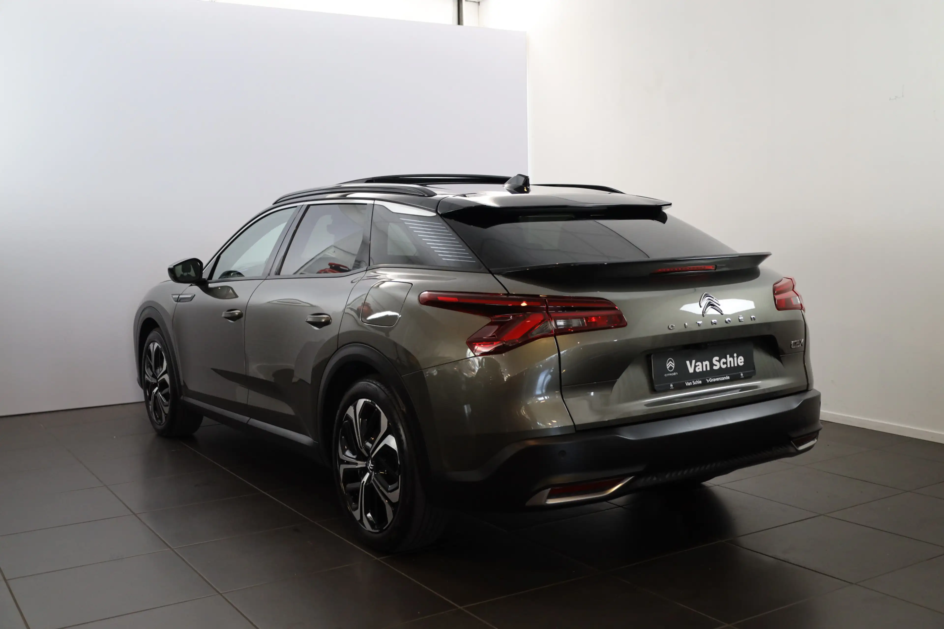 Citroen C5 X Plug-in Hybrid 225 Shine Android Auto | Apple Carp — photo 2