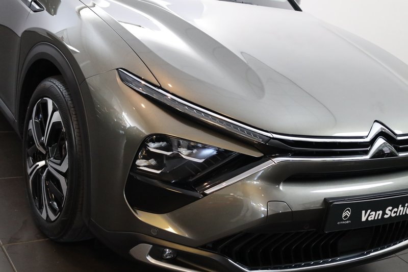Citroen C5 X Plug-in Hybrid 225 Shine Android Auto | Apple Carp — photo 5