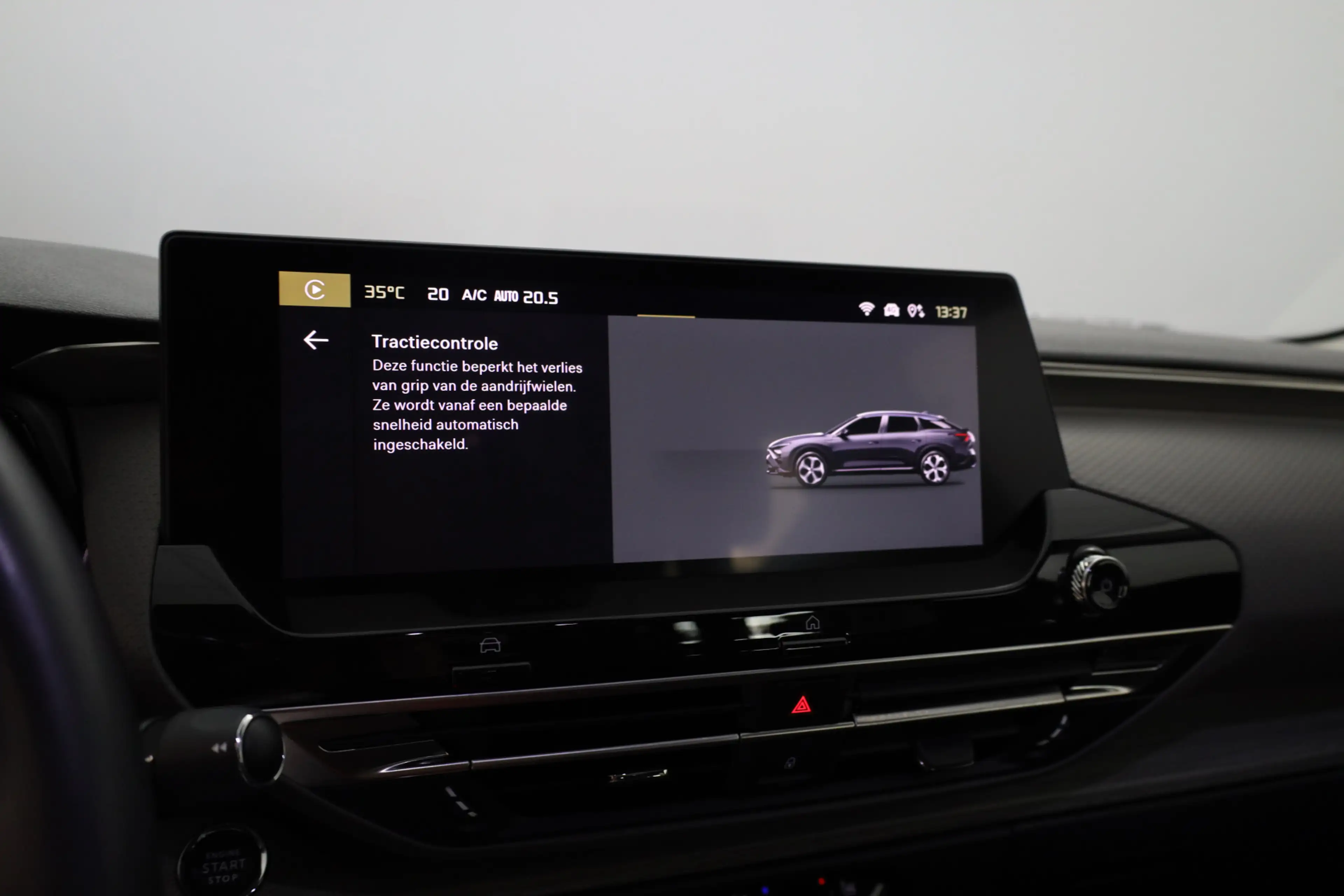 Citroen C5 X Plug-in Hybrid 225 Shine Android Auto | Apple Carp — photo 33