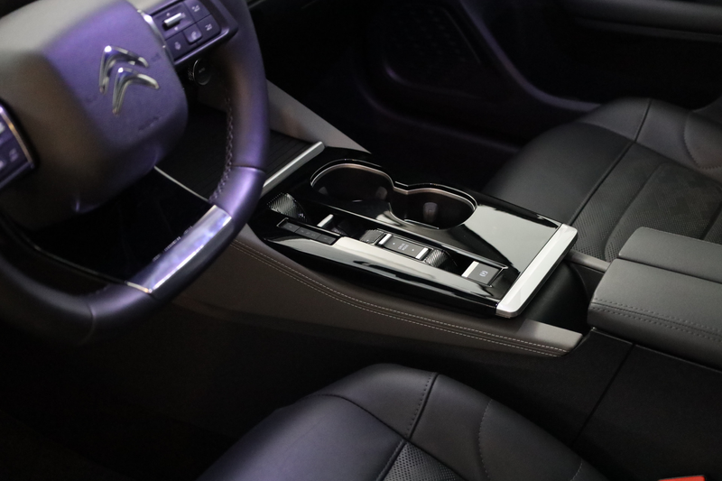 Citroen C5 X Plug-in Hybrid 225 Shine Android Auto | Apple Carp — photo 18