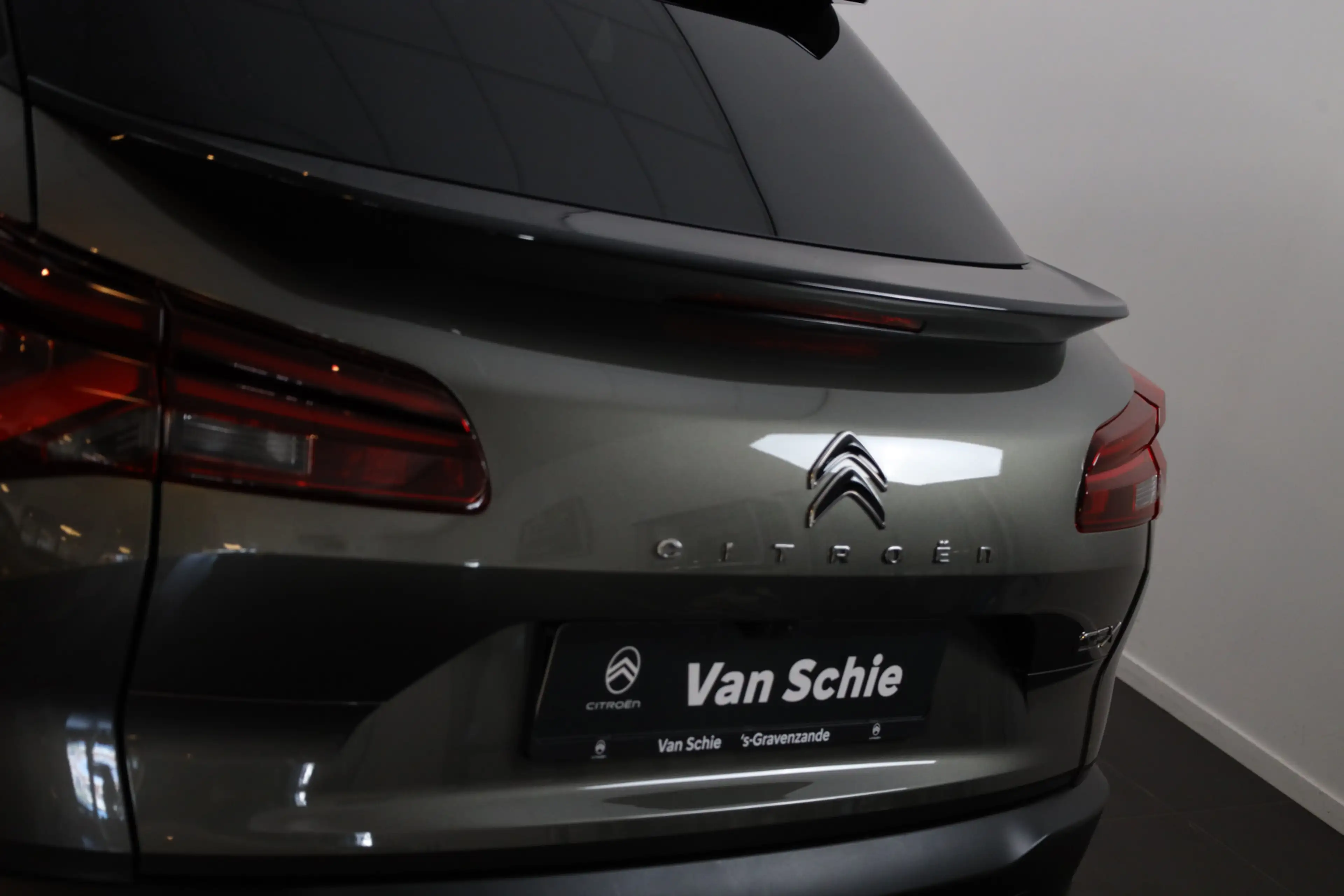 Citroen C5 X Plug-in Hybrid 225 Shine Android Auto | Apple Carp — photo 14
