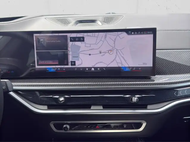 BMW X7 view 13