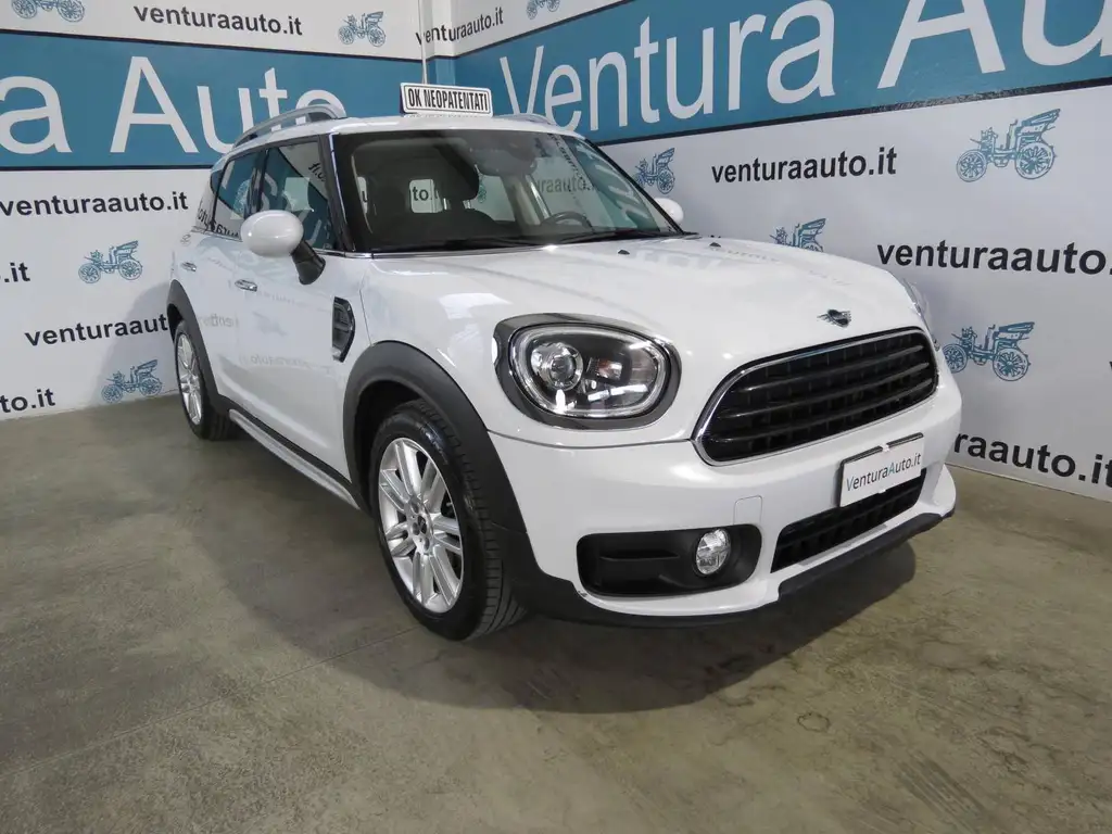 Mini One Countryman 2018 из Европы — купить под ключ