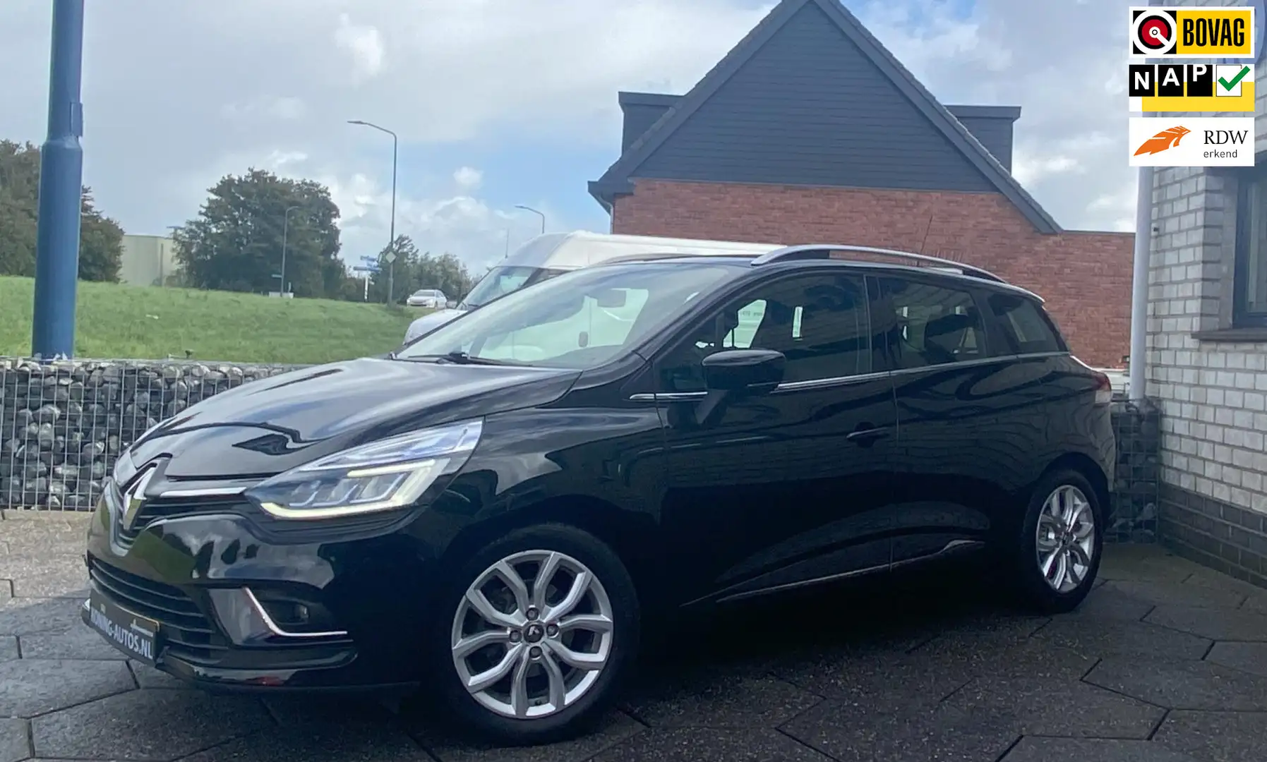 Renault Clio Estate 0.9 TCe Intens Keyless/ Premium Sound/ Clim Zwart - 1