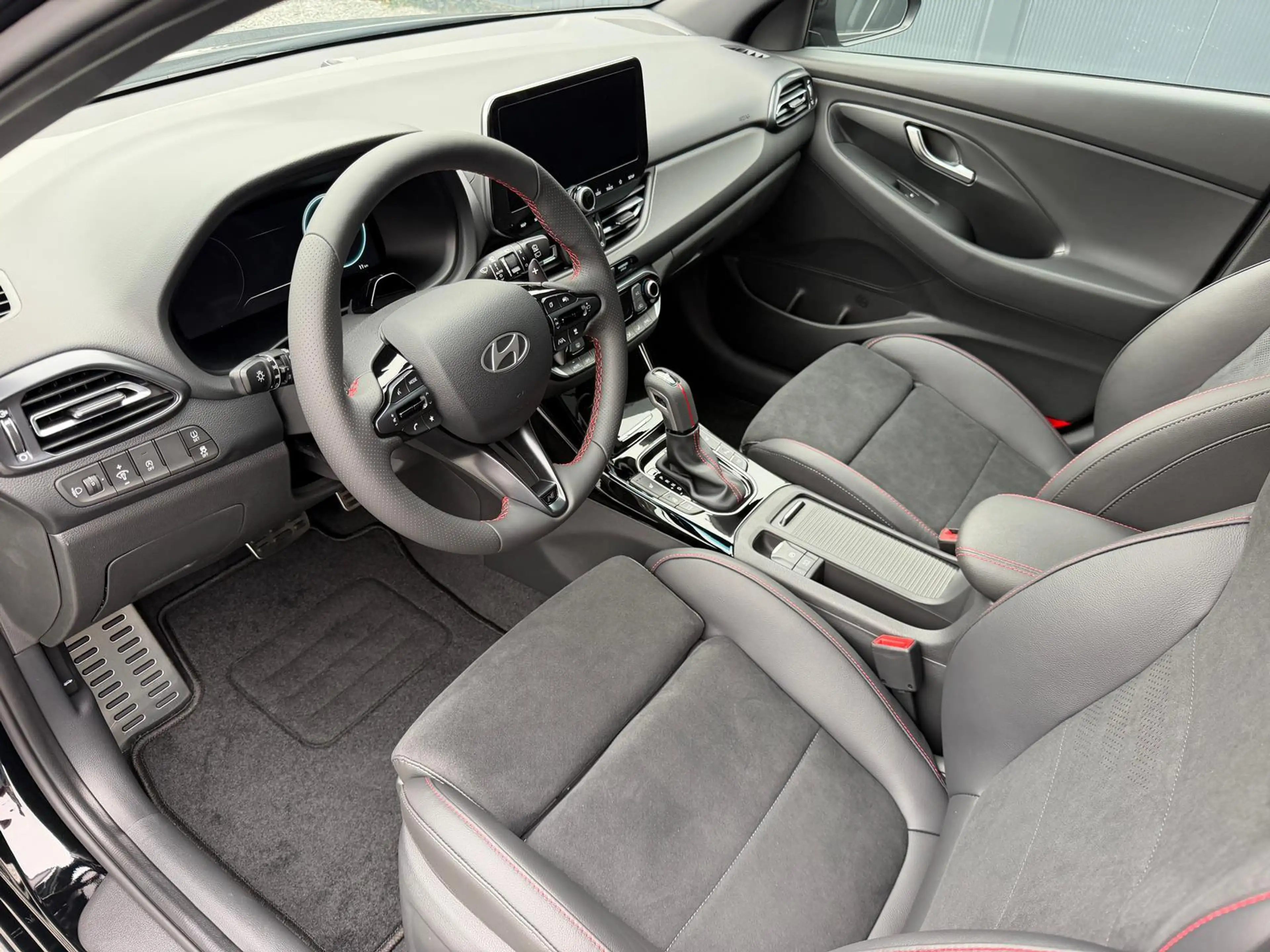 Hyundai i30 Kombi N-Line X 18" ACC Alcantara Leder 110 kW (... — photo 9