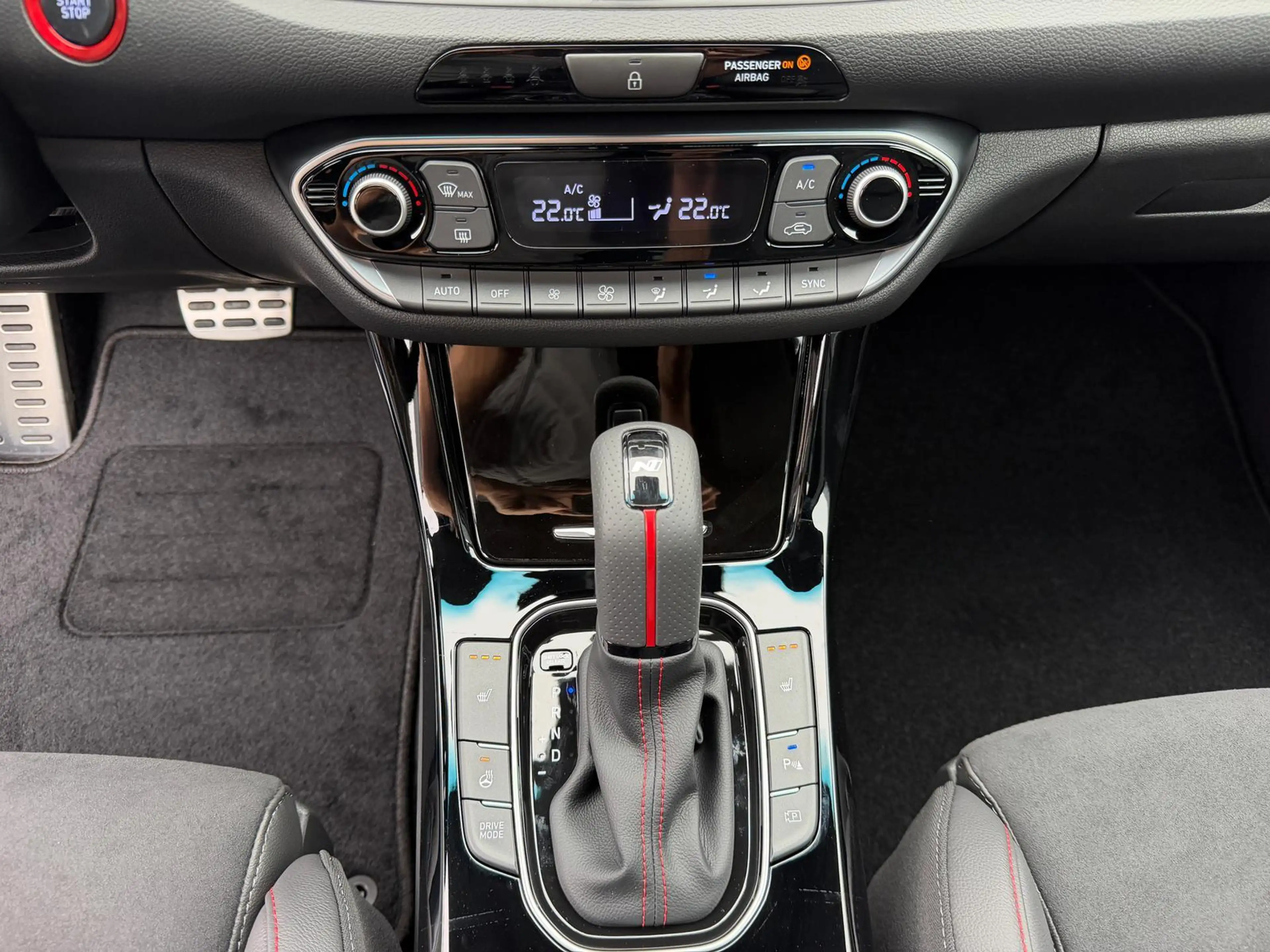 Hyundai i30 Kombi N-Line X 18" ACC Alcantara Leder 110 kW (... — photo 17