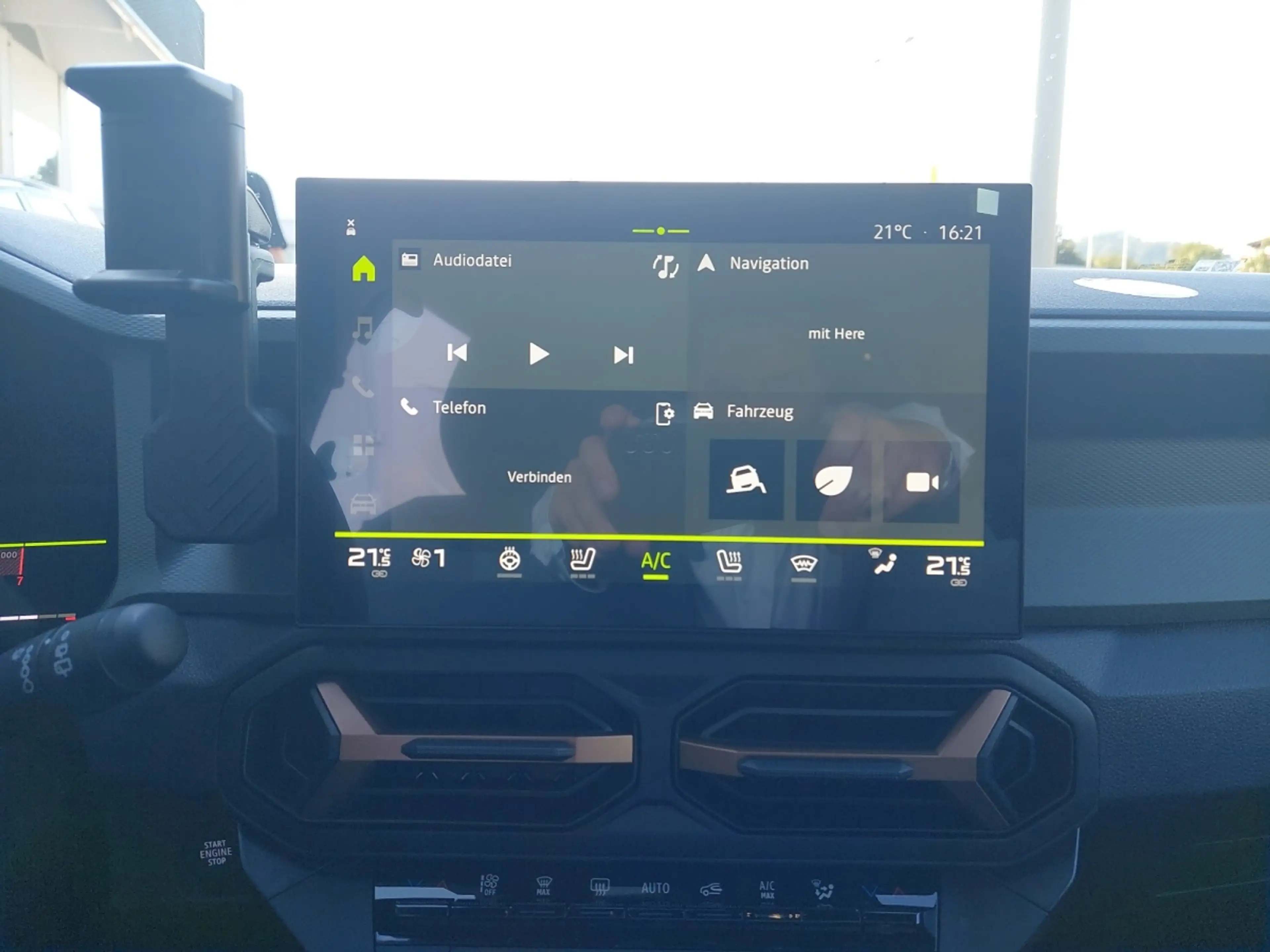 Dacia Bigster BIGSTER Extreme Mild Hybrid 140 — photo 10