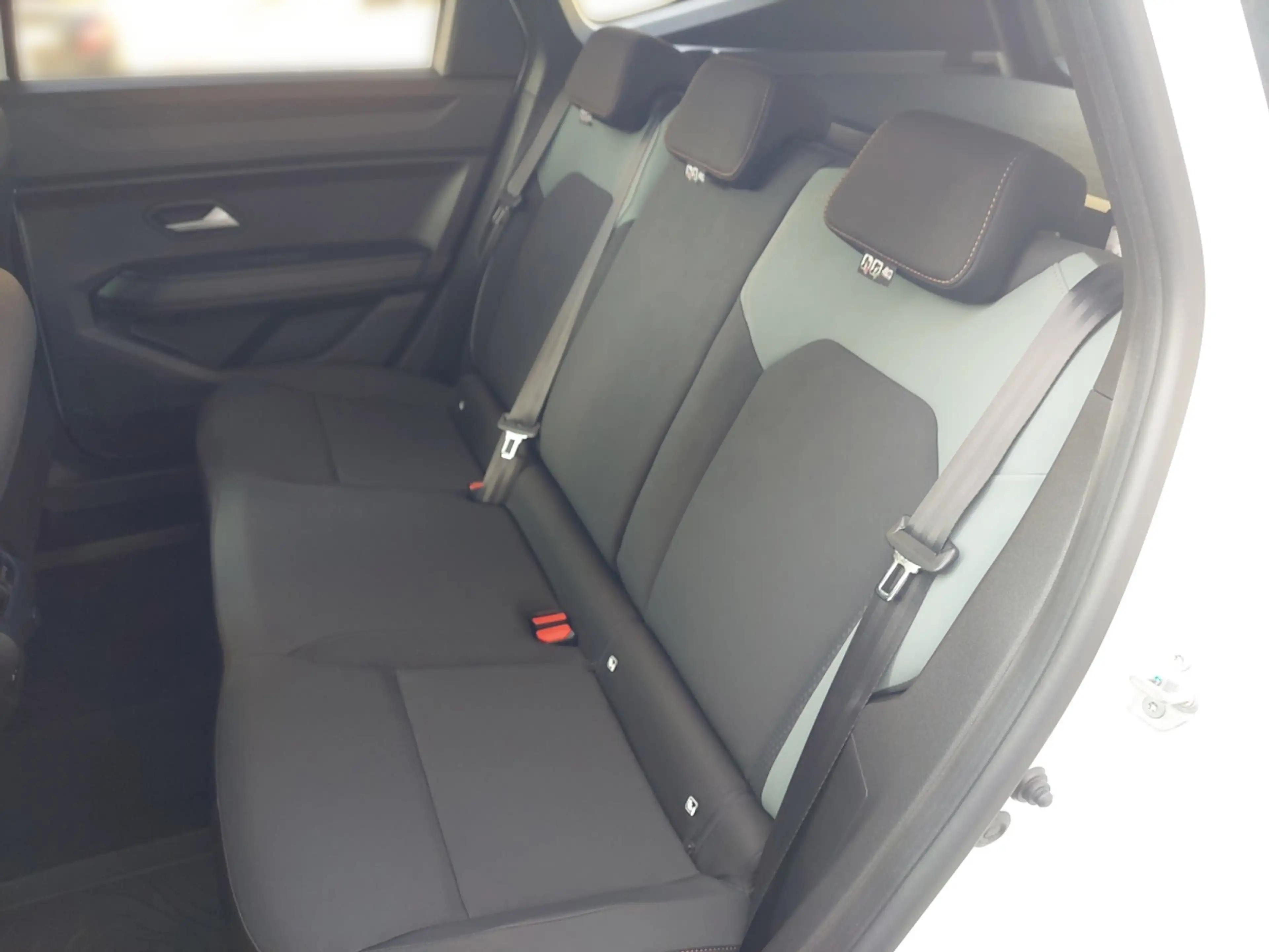 Dacia Bigster BIGSTER Extreme Mild Hybrid 140 — photo 11