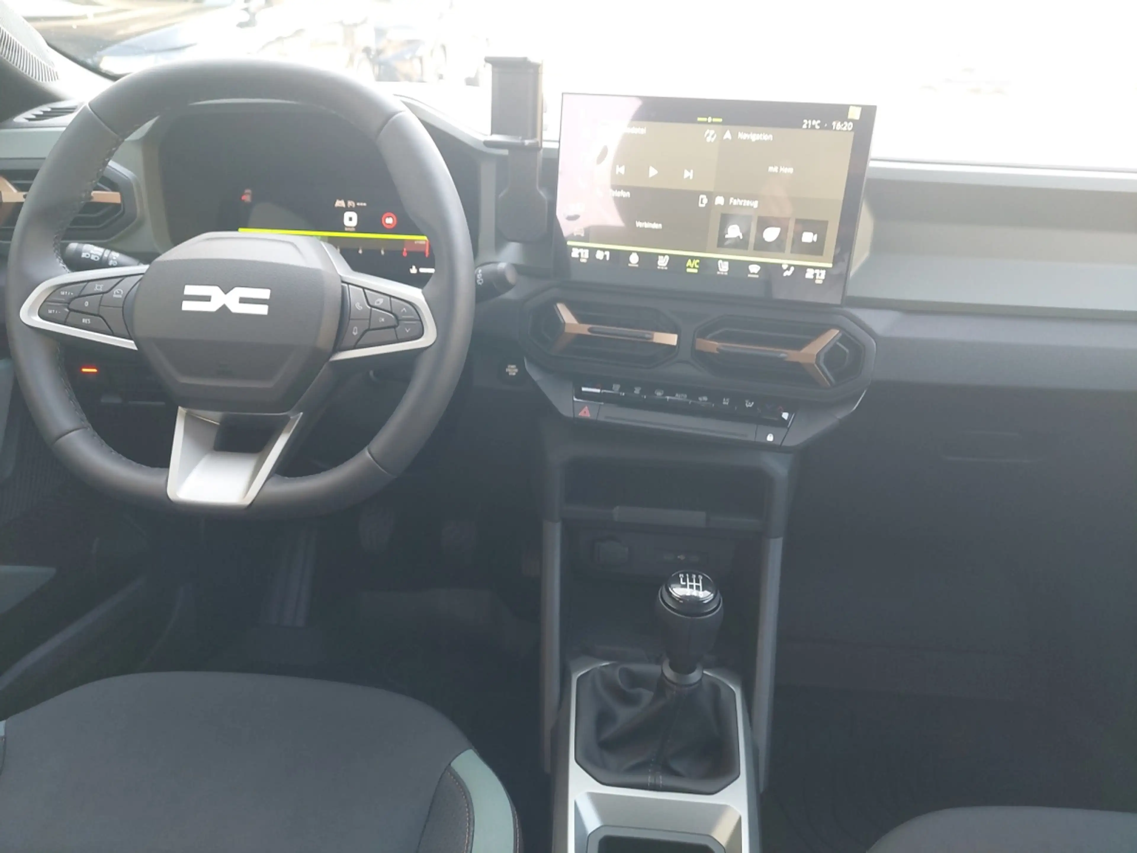 Dacia Bigster BIGSTER Extreme Mild Hybrid 140 — photo 9