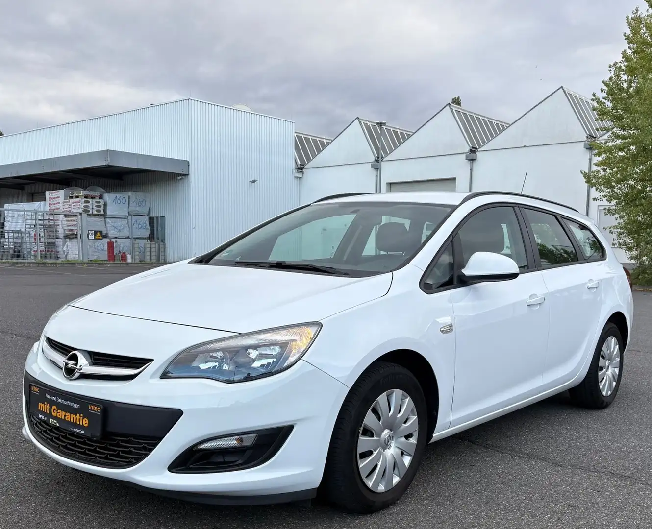 Opel Astra J Sports Tourer Edition/1.HAND/SCHECKHEFT Weiß - 1