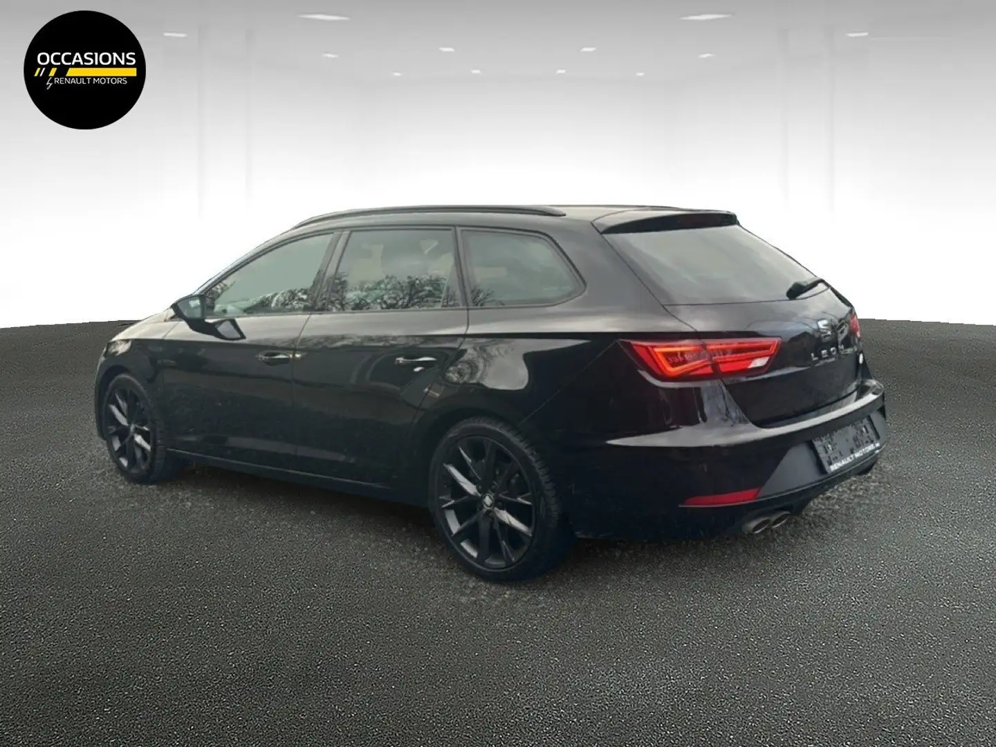 SEAT Leon Leon ST 1.5 TSI FR Black Matt+ OPF Schwarz - 2