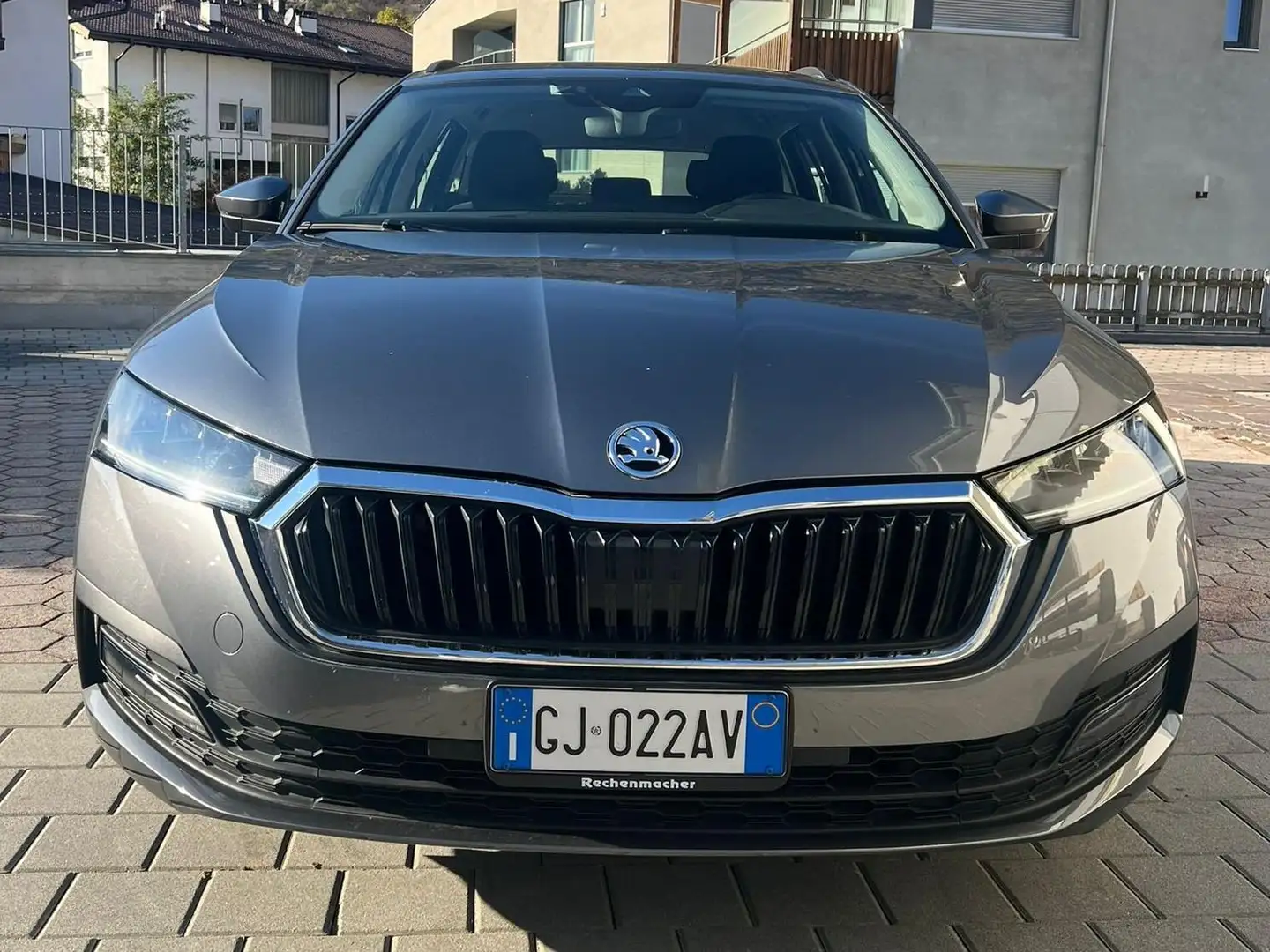 Skoda Octavia Octavia Wagon 2.0 tdi evo Executive 115cv dsg Grigio - 1