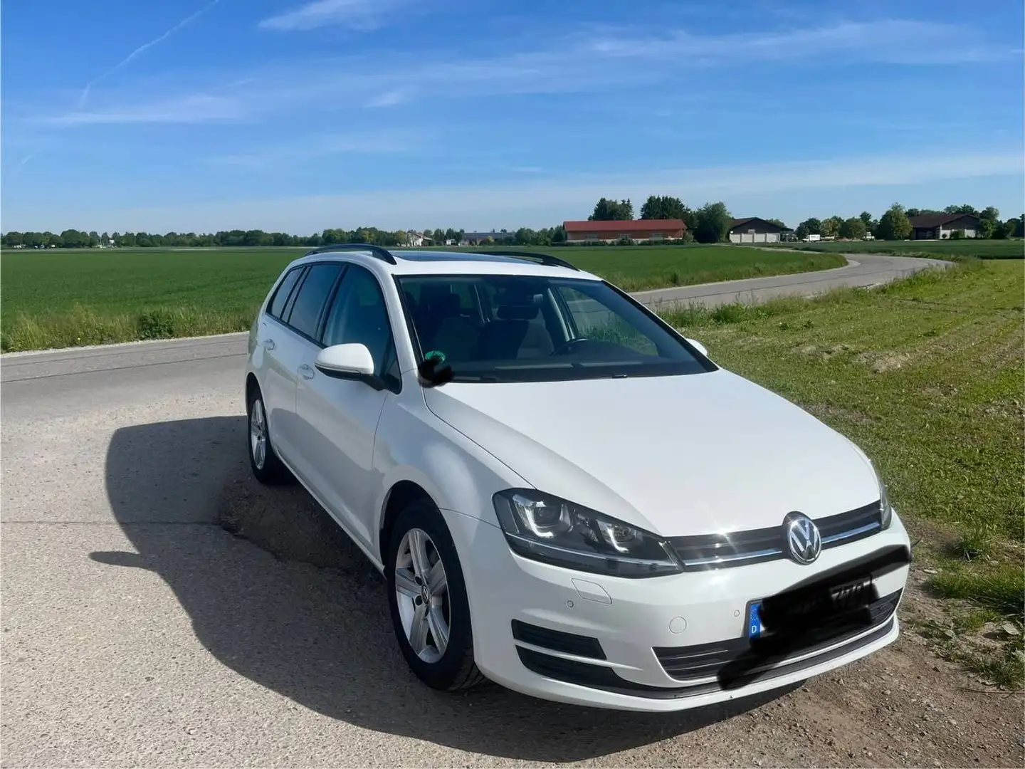 Volkswagen Golf Variant Golf Variant 2.0 TDI Panoramadach BlueMotion Techn Weiß - 2