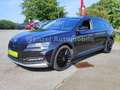 Skoda Superb Combi Scout 4x4 Schwarz - thumbnail 3