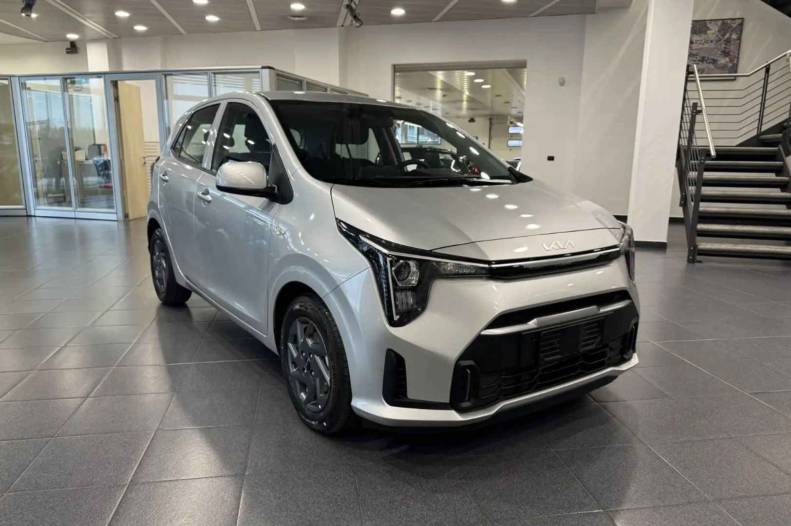 Kia Picanto KIA PICANTO 1000 URBAN GPL Grau - 2