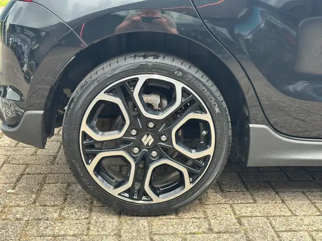 Suzuki Swift view 6