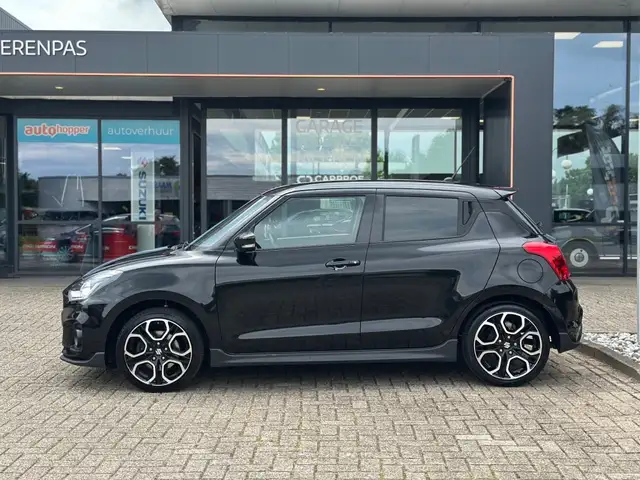 Suzuki Swift view 10