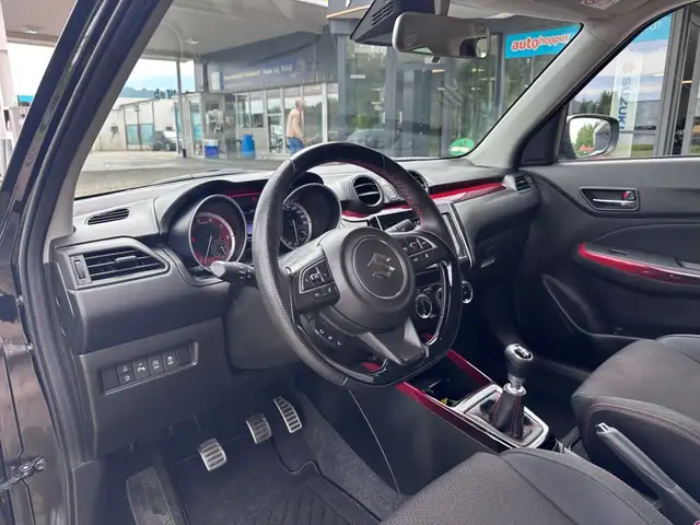 Suzuki Swift view 13