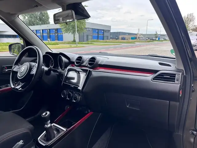 Suzuki Swift view 15