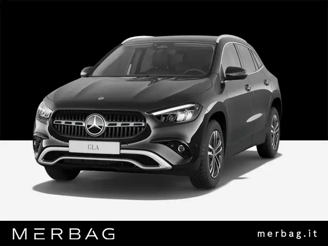 Mercedes-Benz GLA 180 Automatic Advanced