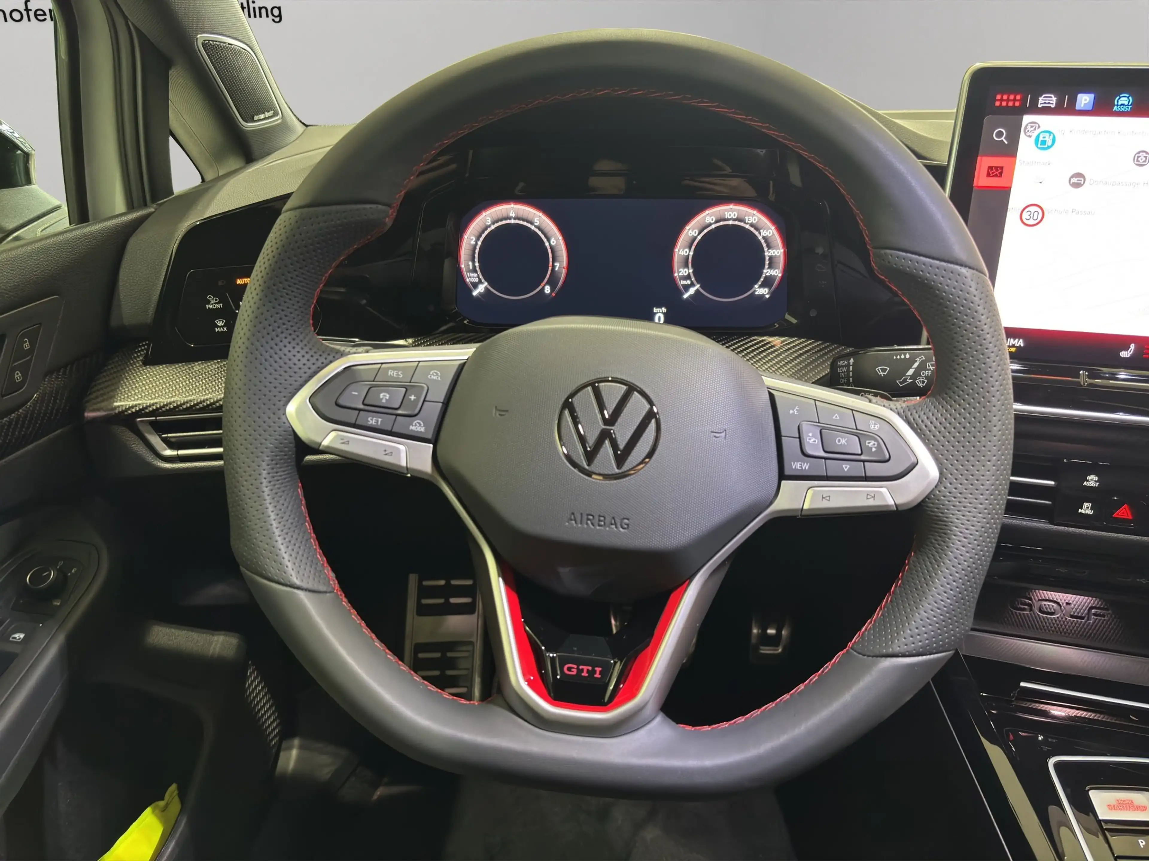 Volkswagen Golf GTI Clubsport 2.0 TSI Black ACC HUD Kam. — photo 11