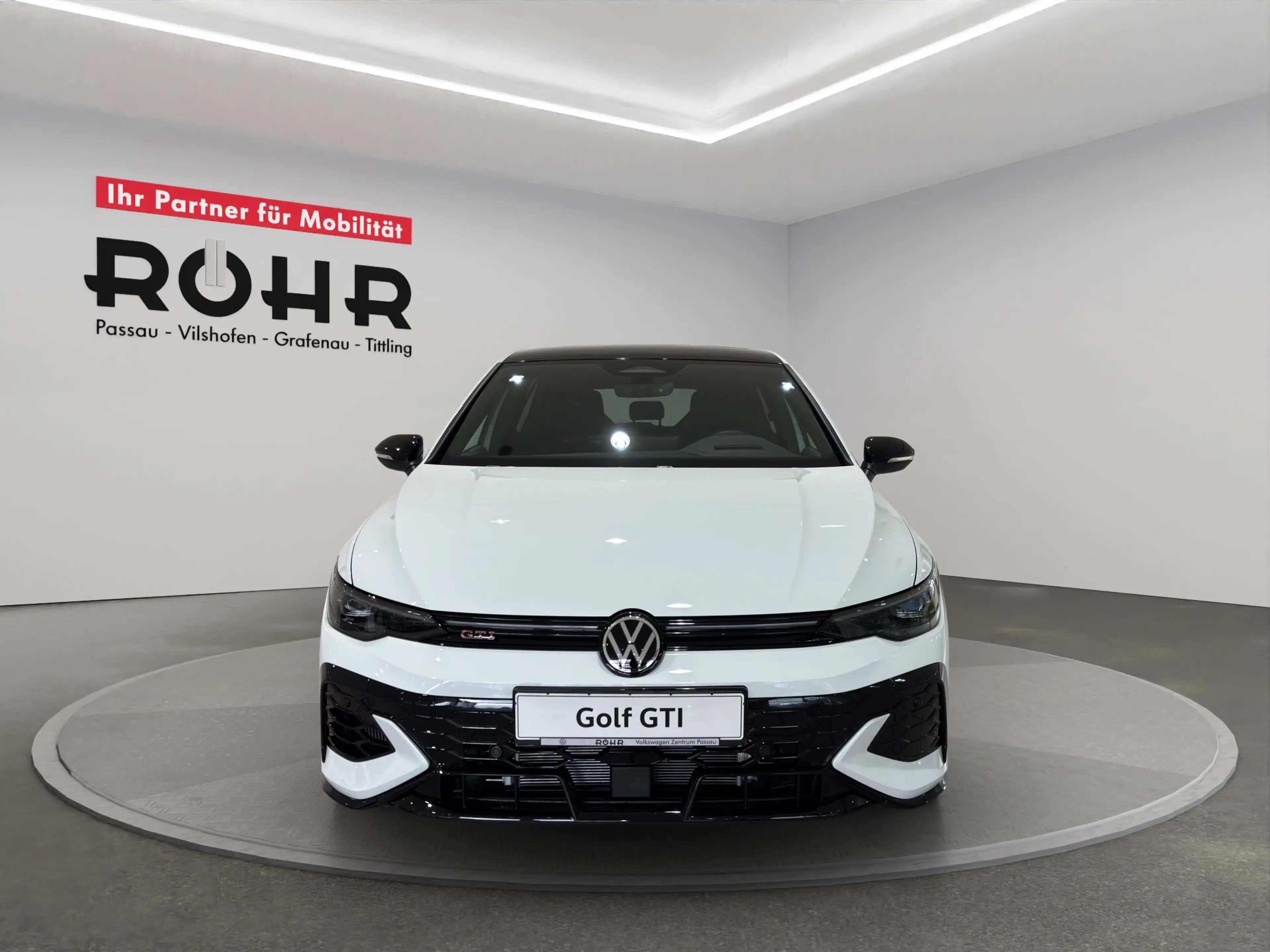 Volkswagen Golf GTI Clubsport 2.0 TSI Black ACC HUD Kam. — photo 2