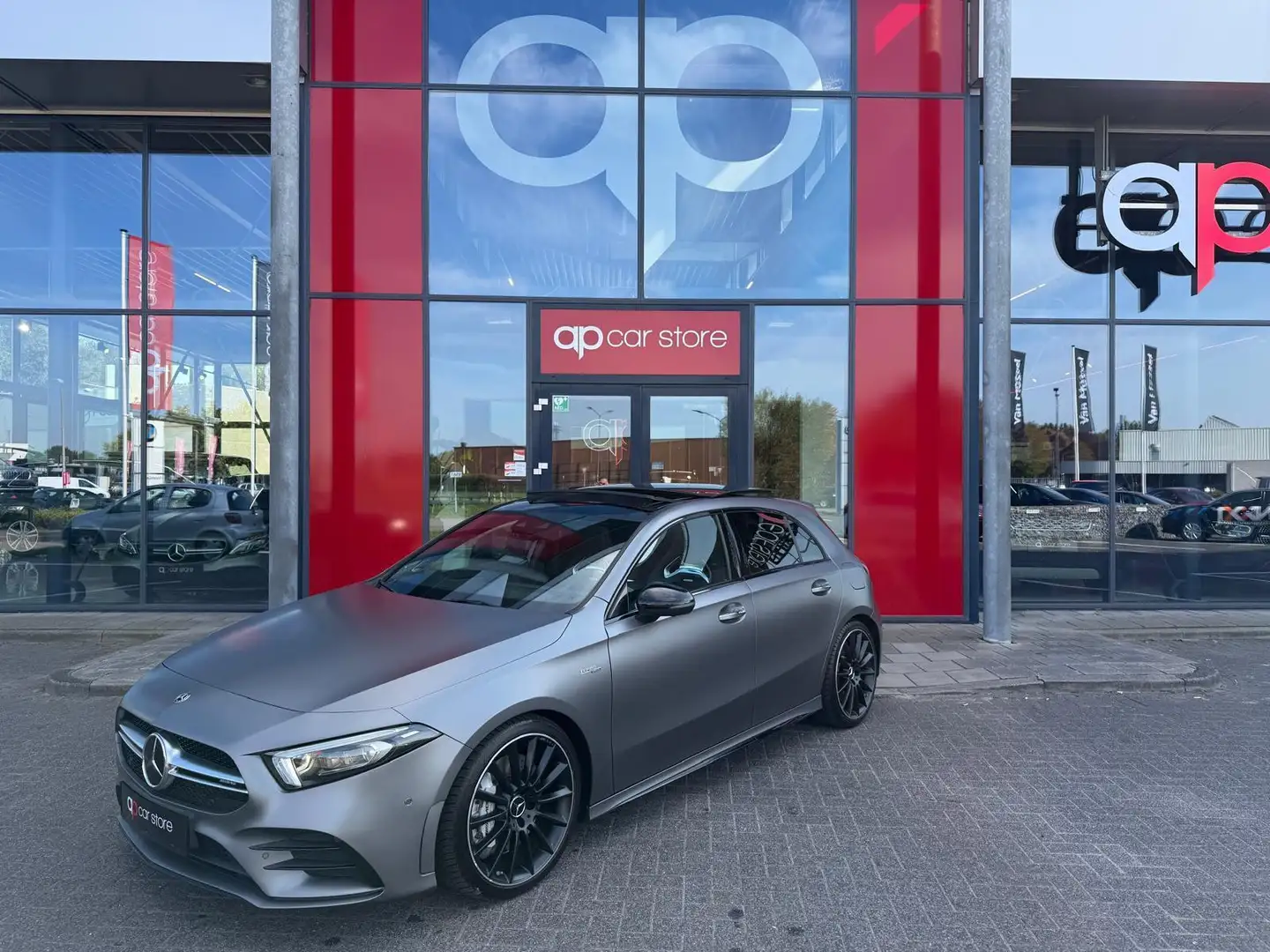 Mercedes-Benz A 35 AMG 4MATIC Panorama - 1