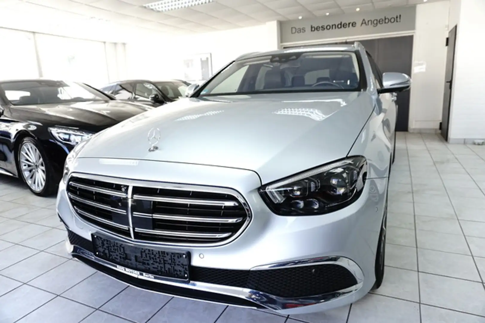 Mercedes-Benz E 400 d 4M Exclusive StHZG HUD MBUX ACC 360° AHK Argent - 2