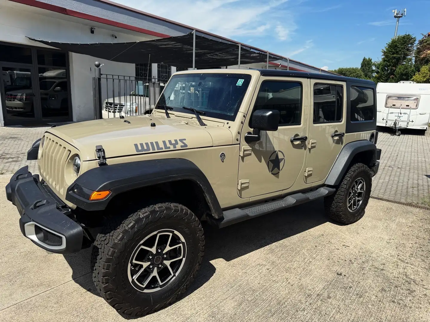Jeep Wrangler Unlimited 3.6 V6 Sahara Gomme maggiorate, distanzi - 1