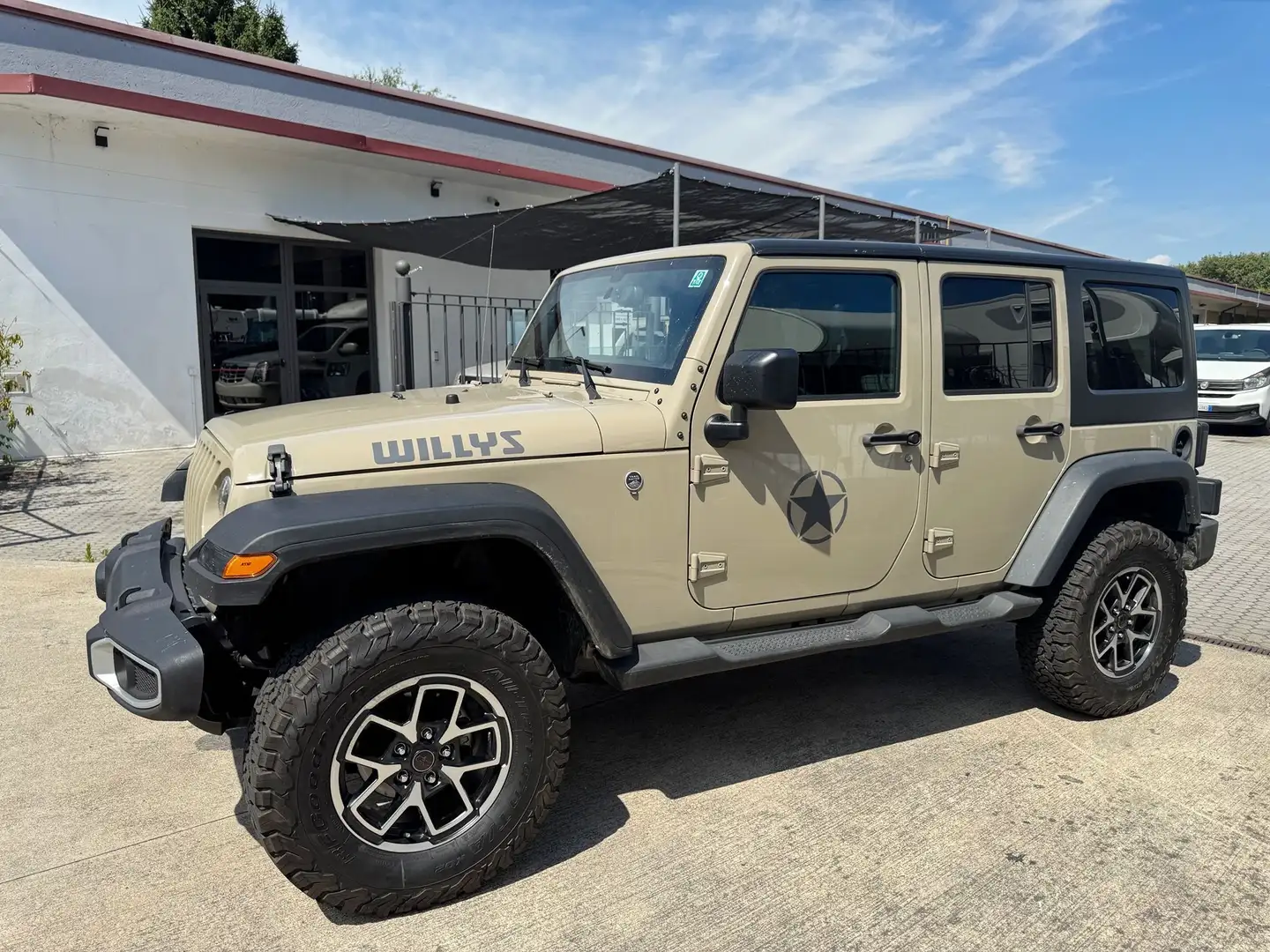 Jeep Wrangler Unlimited 3.6 V6 Sahara Gomme maggiorate, distanzi - 2