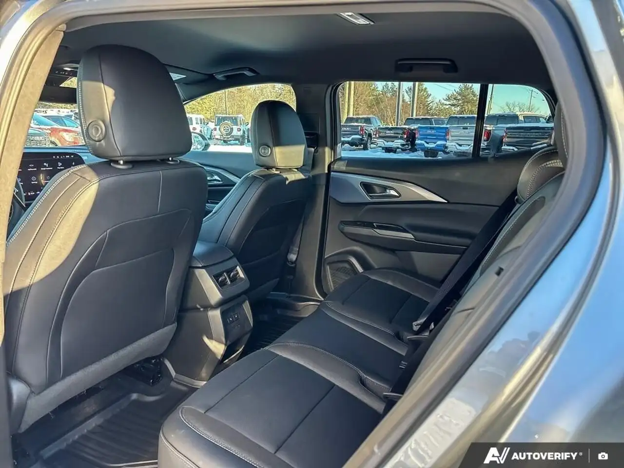 Chevrolet Equinox снимка Chevrolet Equinox