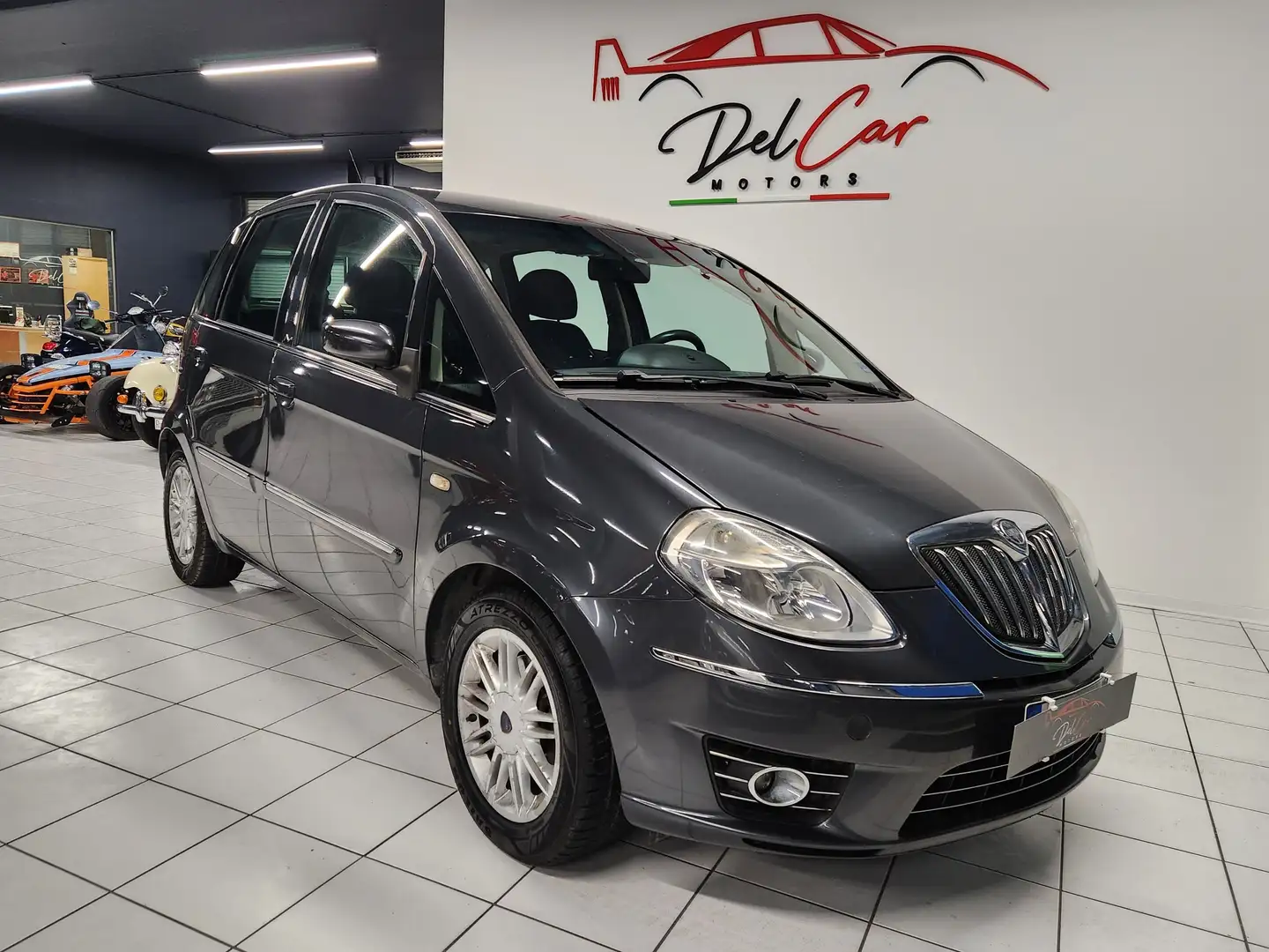 Lancia MUSA 1.3 mjt Poltrona Frau 90cv Distribuzione ok Grigio - 1