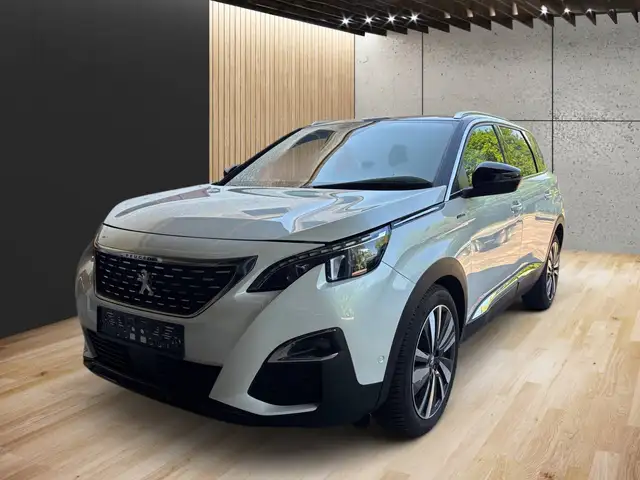 Peugeot 5008 GT-LINE 7-SITZ neuer Zahnriemen