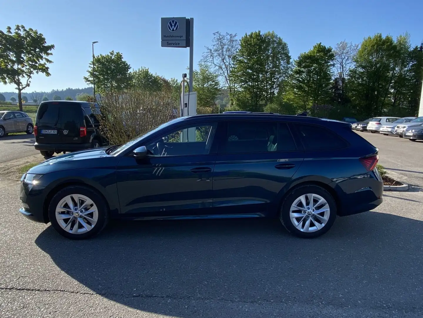 Skoda Octavia Combi 2.0 TDI DSG 17"+WSS-BEHEIZBAR+AHK+ Blau - 2