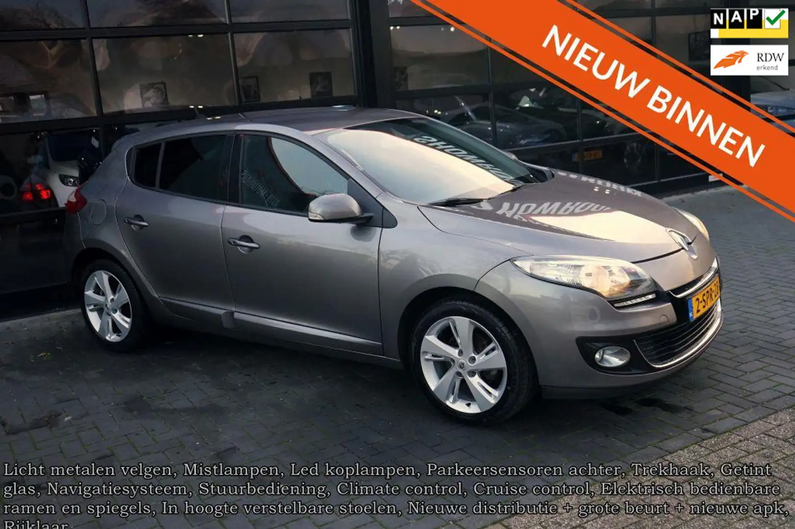 Renault Megane 1.2 TCe Collection, Navi, Clima, CC, PDC, Elek pak Grau - 1