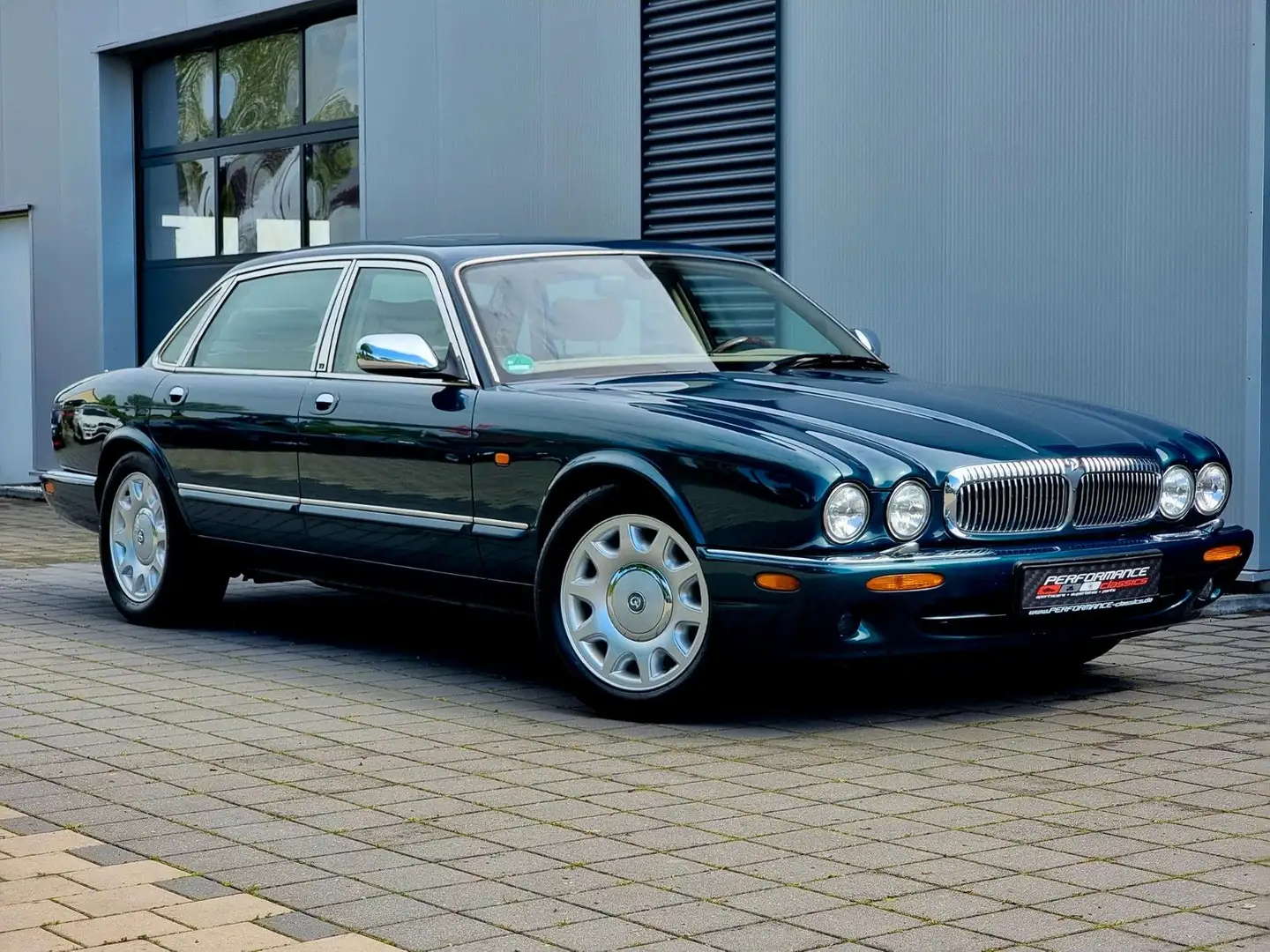 Jaguar Daimler Super V8 + 4-Sitzer + Rostfrei + TOP!!! Zielony - 1