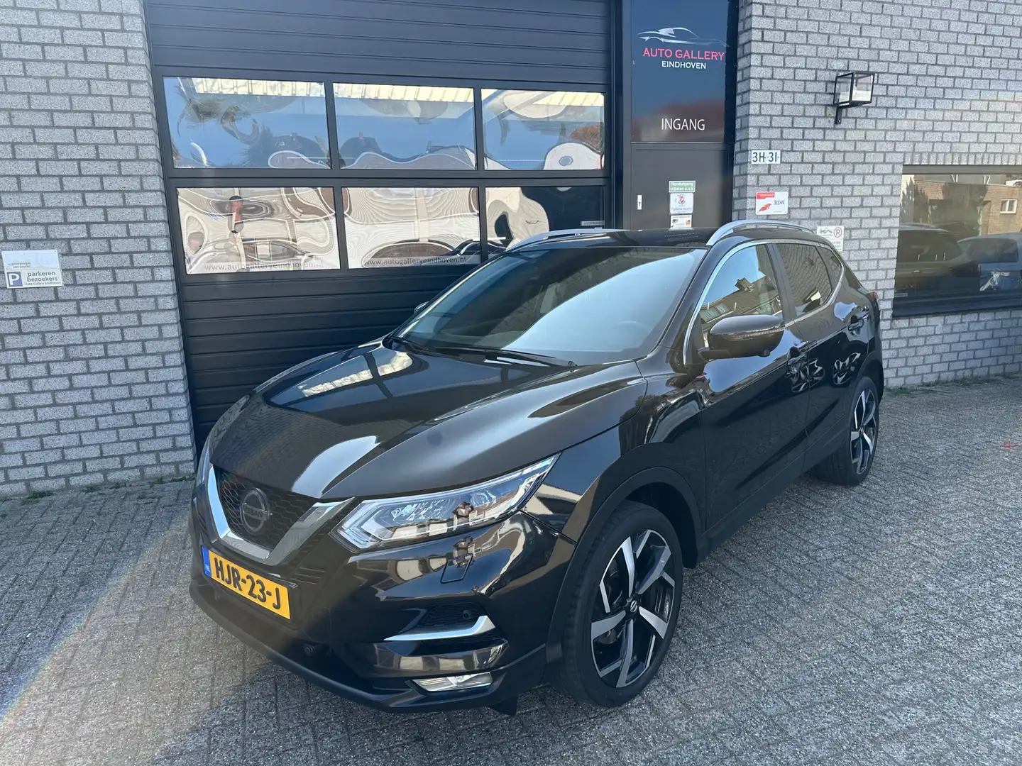 Nissan Qashqai 1.3 DIG-T Tekna *PANO-DAK*NAVIGATIE*LEDER*STOEL VE Noir - 1