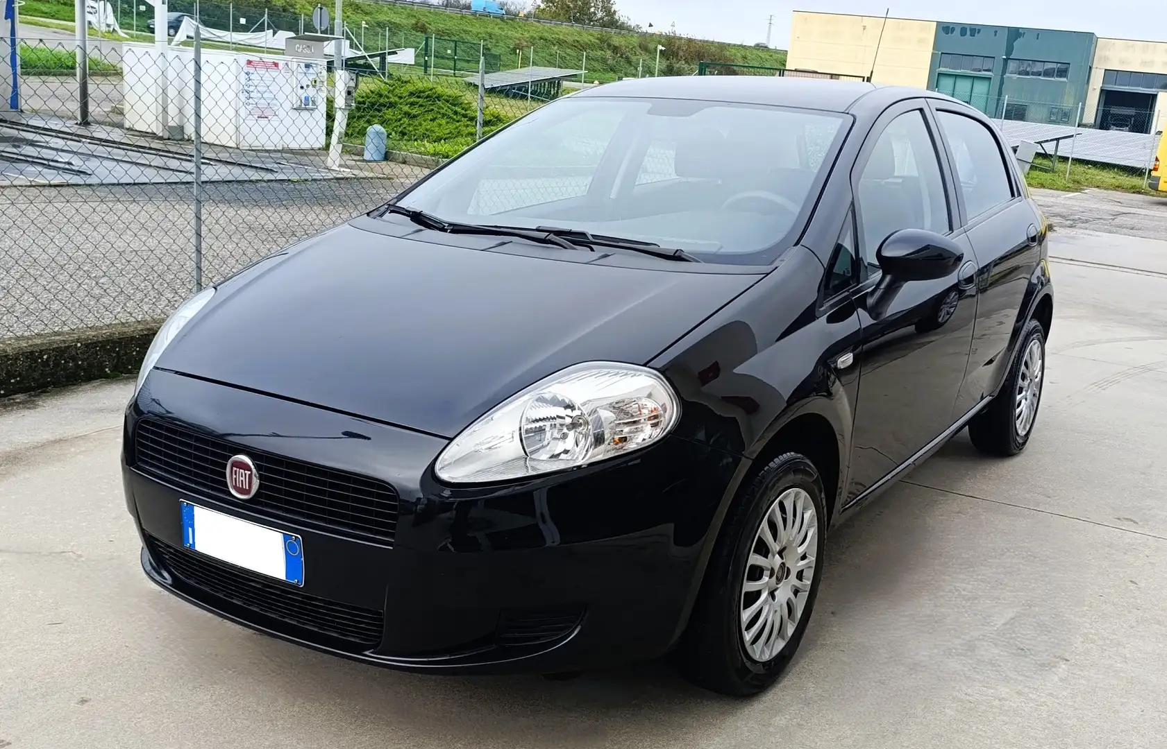 Fiat Grande Punto 5p 1.4 Natural Power Actual 77cv-Uniproprietario Nero - 1