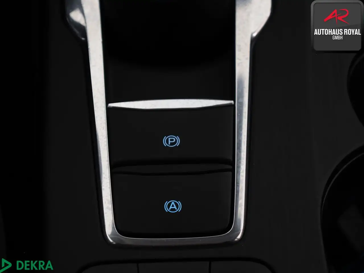 Ford Focus Turnier 1.0 EcoBoost CARPLAY,KAMERA,1.HAND, миниатюра 21