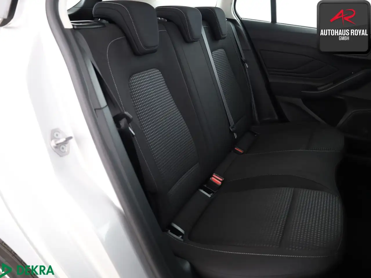 Ford Focus Turnier 1.0 EcoBoost CARPLAY,KAMERA,1.HAND, миниатюра 12